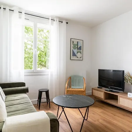 Joli Avec Garage Sur L'ile De * Nantes