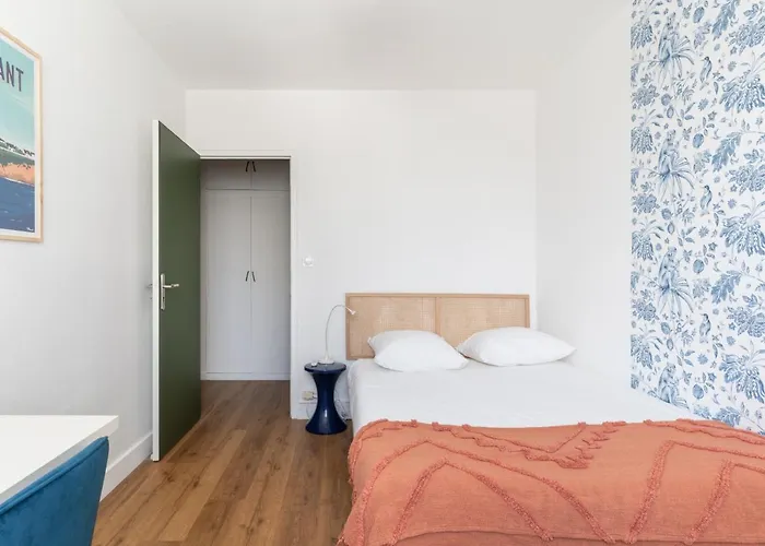 Daire Joli Avec Garage Sur L'ile De *